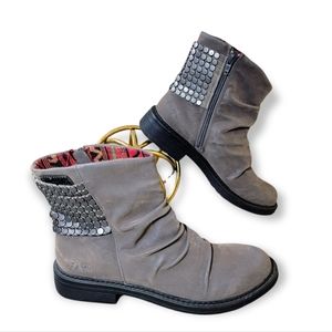 Blowfish | 8 Gray studded slouch combat boots ankle booties